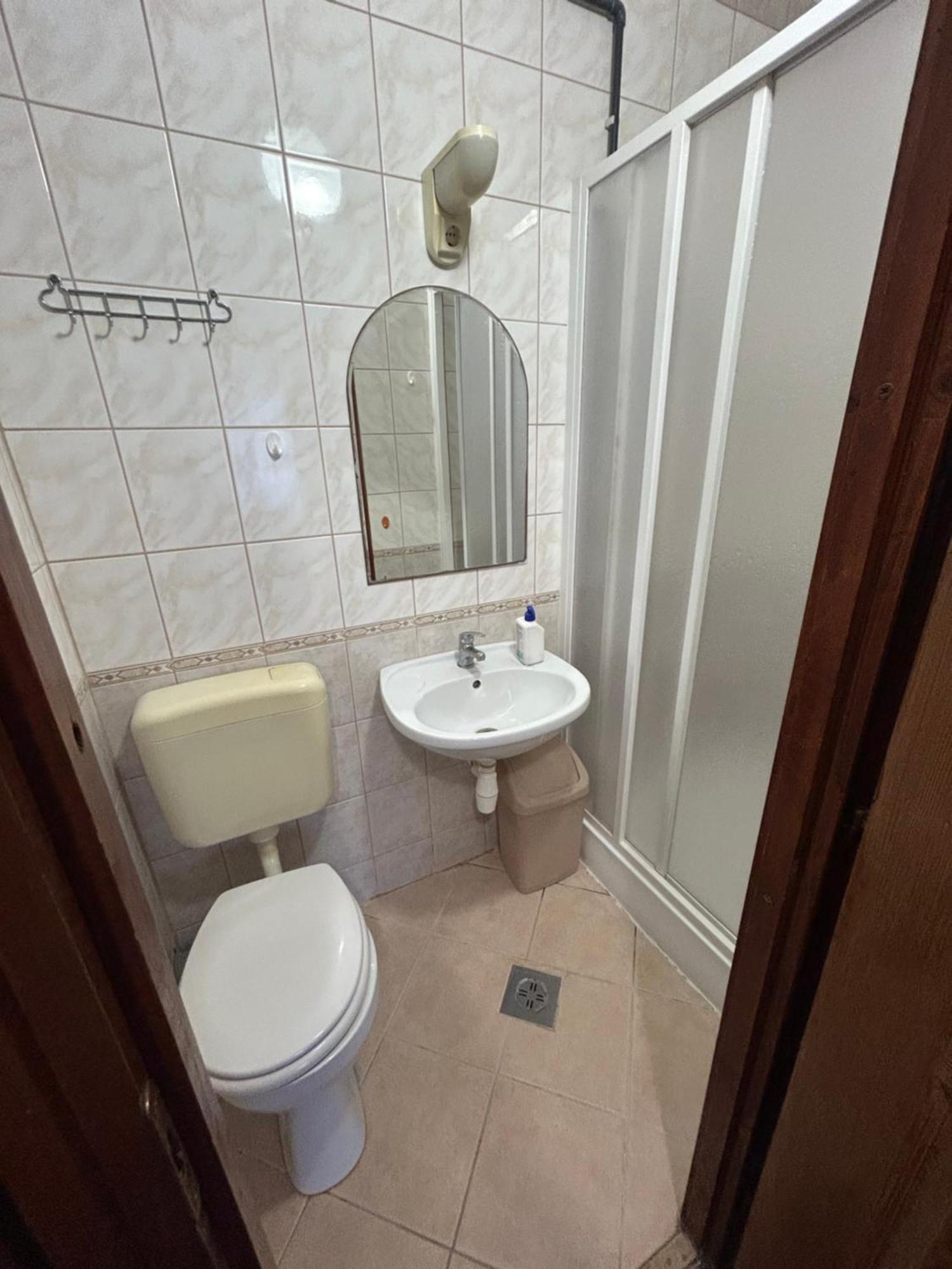 Hotel Rozsakert Panzio à Nyíregyháza Extérieur photo