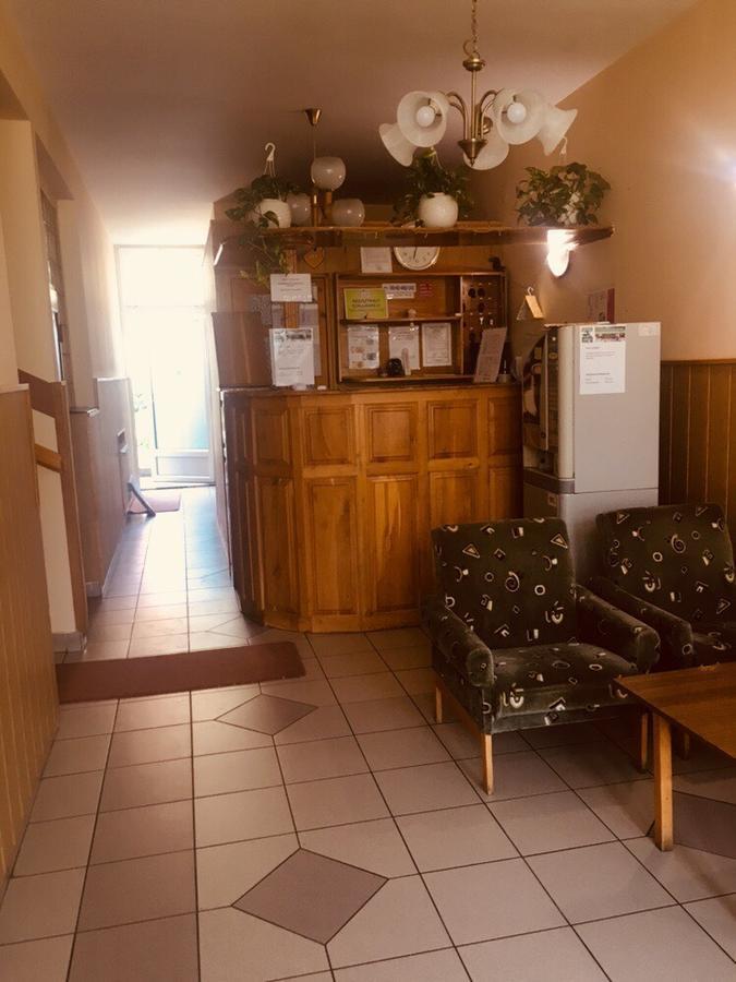 Hotel Rozsakert Panzio à Nyíregyháza Extérieur photo