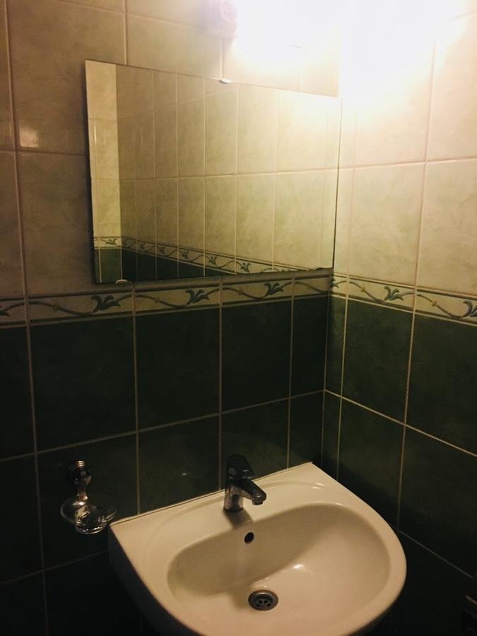 Hotel Rozsakert Panzio à Nyíregyháza Extérieur photo